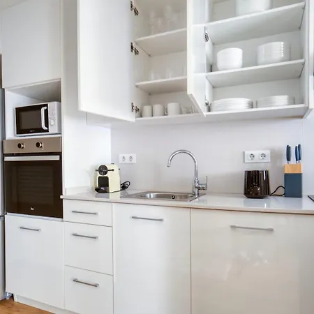 Blueground Sarria Furnished W Full Kitchen Bcn-132 Apartment *